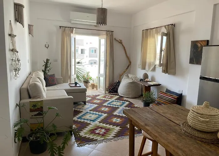 Nomads Dream Hub M32 * Dahab
